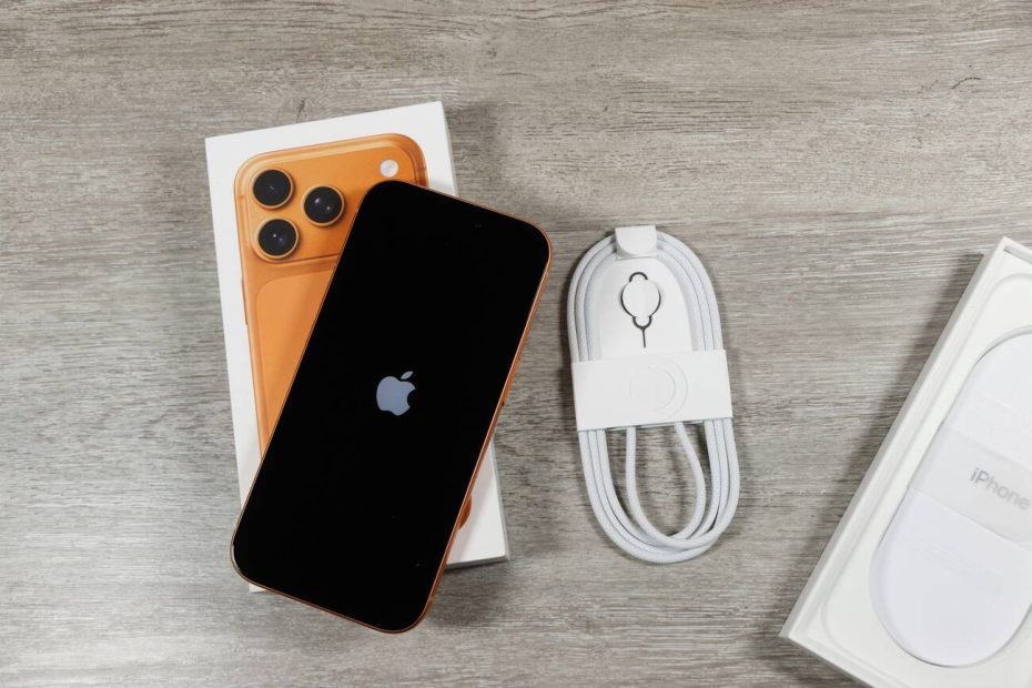 iPhone 17